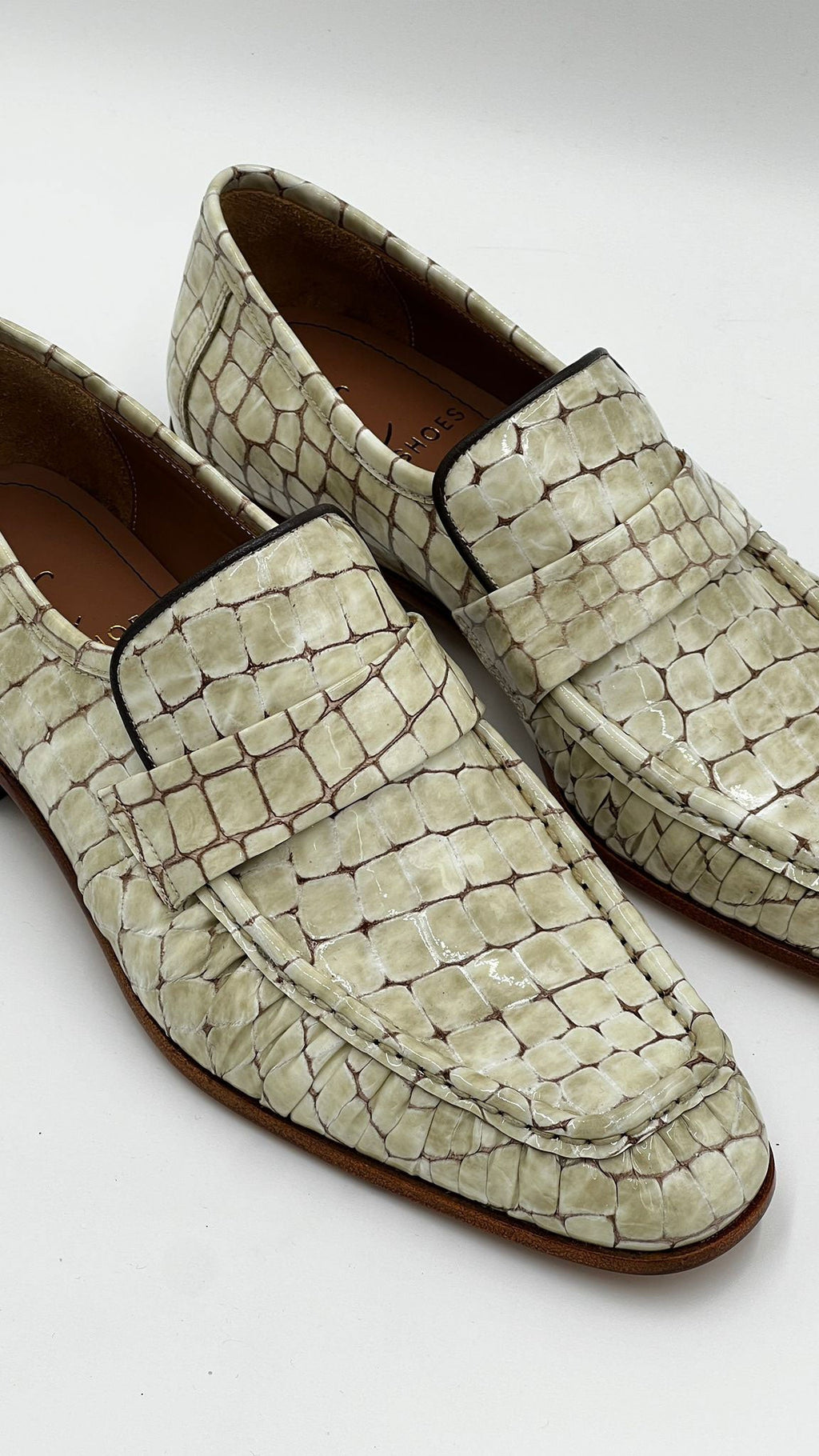 Style: 24144-Beige