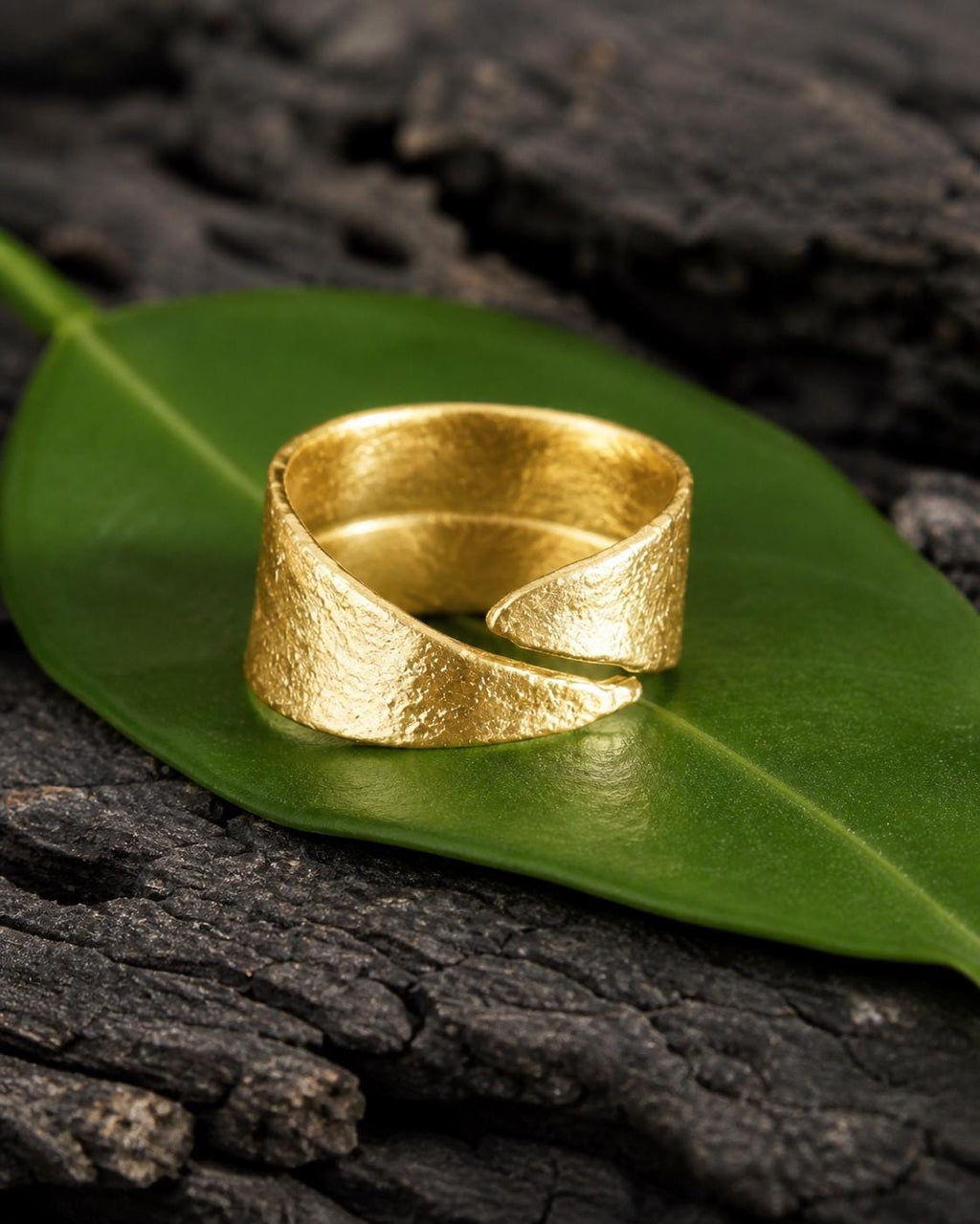 Real Olive Leaf Ring, Handmade Nature Jewelry, Organic Gold Band, Gift for Luck & Success, Eco Sustainable Brass