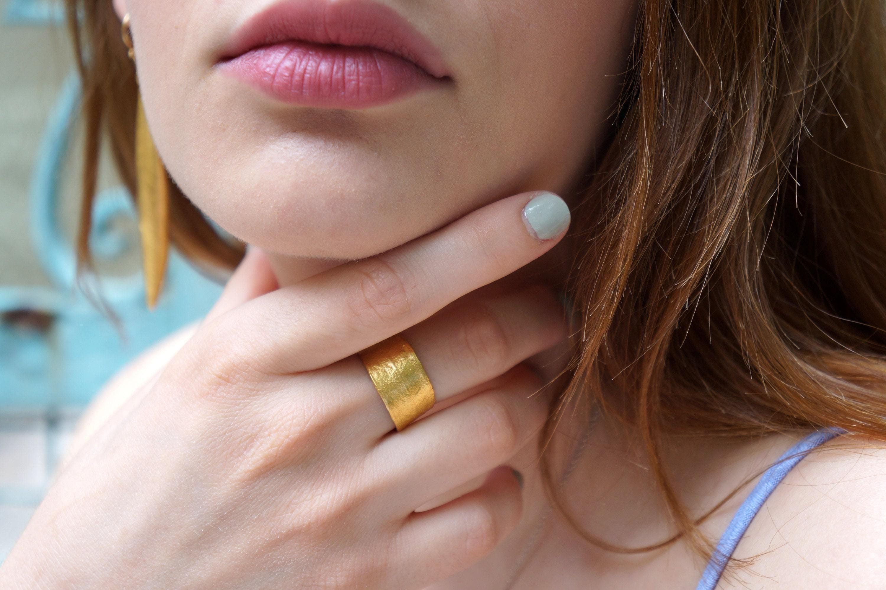 Real Olive Leaf Ring, Handmade Nature Jewelry, Organic Gold Band, Gift for Luck & Success, Eco Sustainable Brass